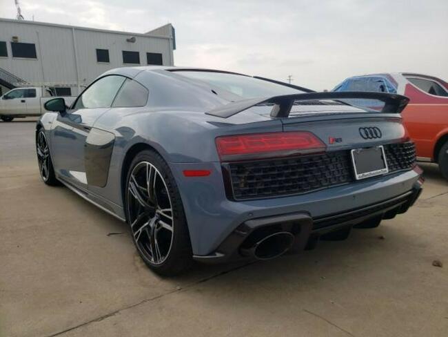 Audi R8 2020, 5.2L, 4x4, od ubezpieczalni