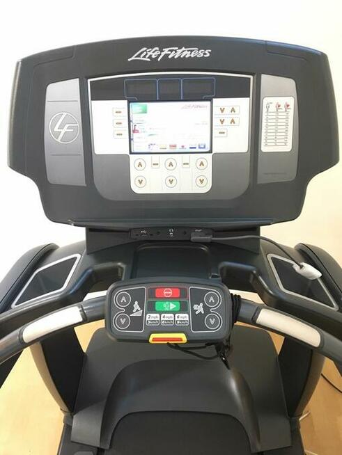 Bieżnie Life Fitness 95T Inspire użwane- 10 sztuk !!