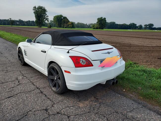 CHRYSLER CROSSFIRE dynamiczny o mocy 220 koni