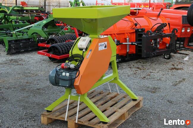 Zgniatacz ziarna walcowy gniotownik Adraf 3, 0 kW Ajax Z01/