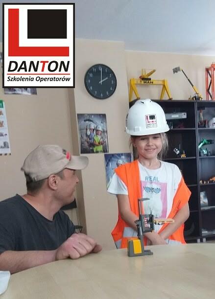 KURS NA WÓZKI WIDŁOWE WROCŁAW EGZAMIN UDT