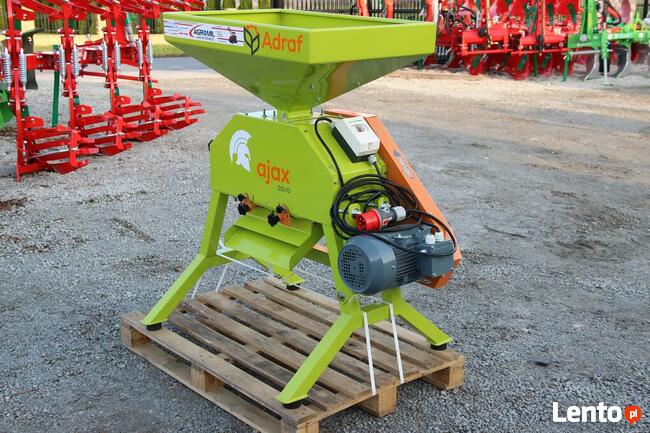 Zgniatacz ziarna walcowy gniotownik Adraf 3, 0 kW Ajax Z01/