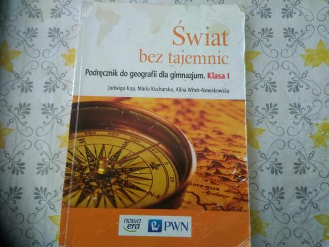 Świat bez tajemnic . Podręcznik do geografii 1