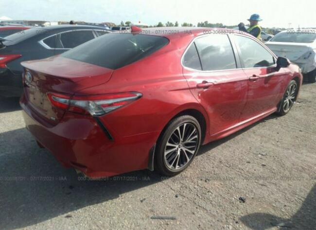 Toyota Camry 2019, 2.5L, po gradobiciu