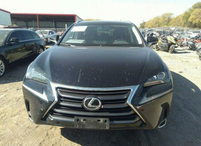 Lexus NX 2015, 2.0L, 4x4, po gradobiciu