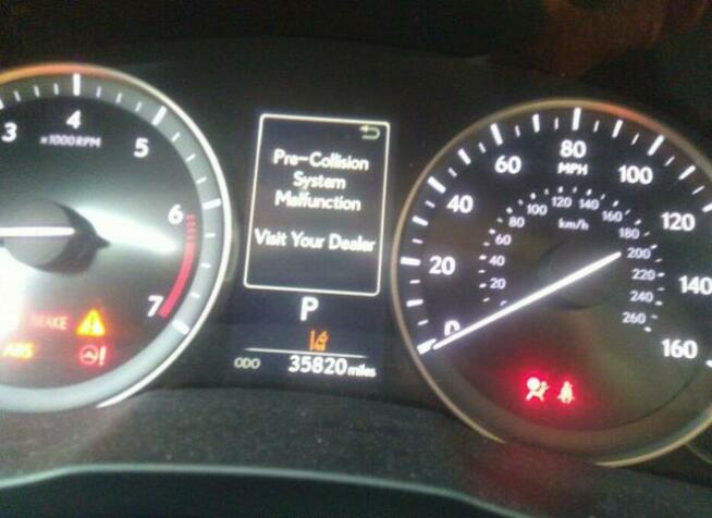 Lexus ES350 2016, 3.5L, porysowany lakier