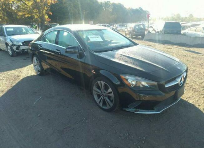 Mercedes CLA 250 2018, 2.0L, 4x4, porysowany lakier