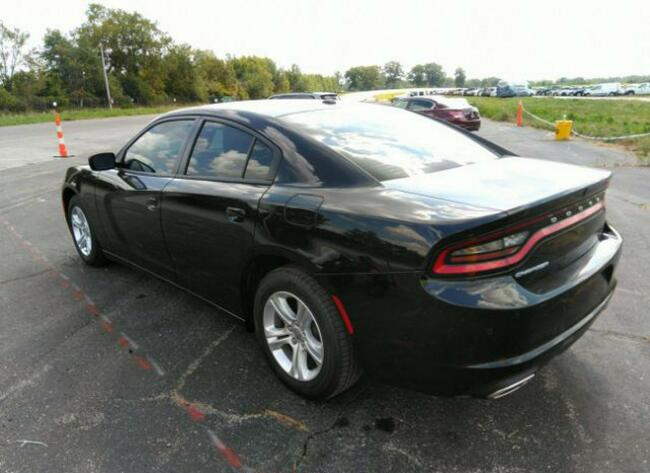 Dodge Charger 2020, 3.6L, porysowany lakier