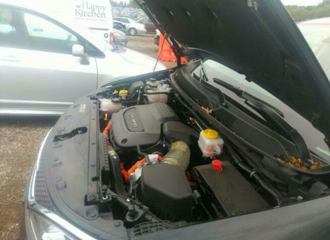 Chrysler Pacifica 2020, 3.6L, Hybrid, porysowany lakier