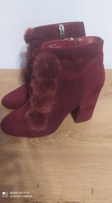 Zamszowe bordowe botki 38