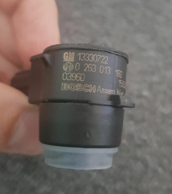 Czujnik parkowania Bosch Opel Chevrolet biały czarny zielony