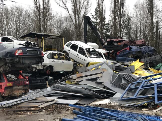 Kasacja pojazdów Stalowa Wola - Auto złom - ZŁOM LESTA