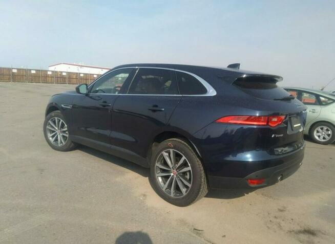 Jaguar F-Pace 35T PRESTIGE, 2017, po gradobiciu