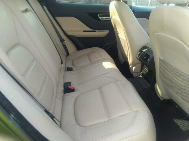 Jaguar F-Pace 35T PRESTIGE, 2017, po gradobiciu
