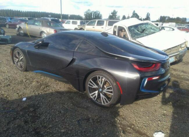 BMW i8 2017, 1.5L, 4x4, po kradzieży