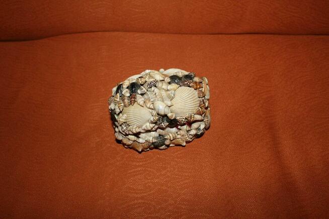 Pudełko szkatułka z muszelek