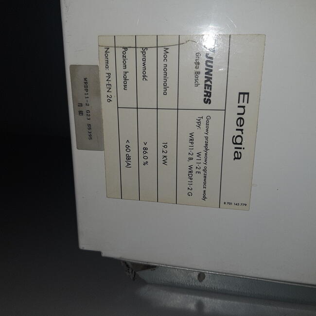 Ogrzewacz wody przeplywowy junkers