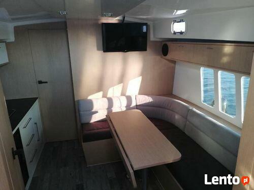 Czarter jachtu Stillo 30, Nautika 830