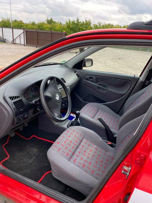 Pojazd specjalny Seat Cordoba-VARIO-kombi 2002