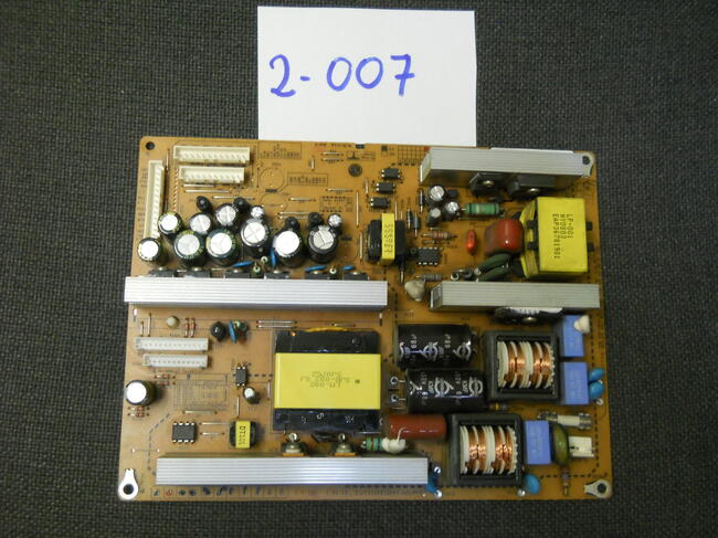 Zasilacz EAY3302510 , EAX31845101 z TV LG 26LC41  2-007