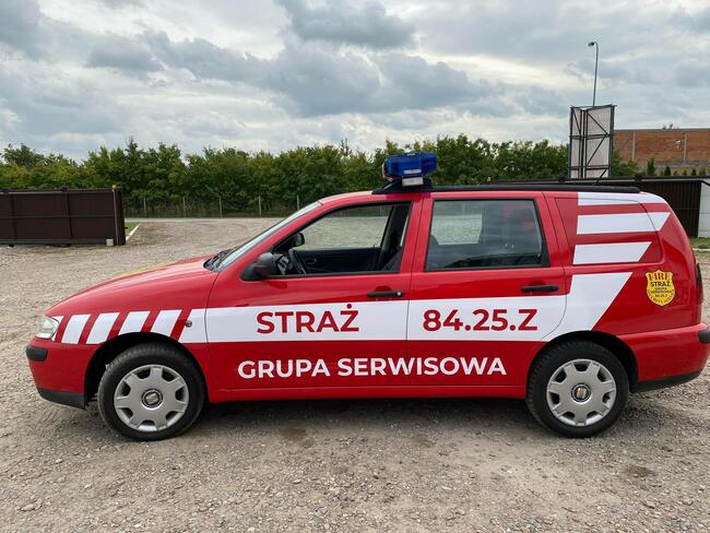 Pojazd specjalny Seat Cordoba-VARIO-kombi 2002