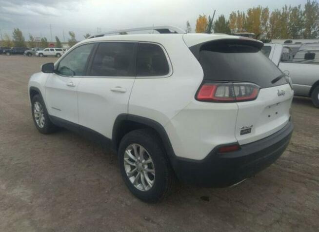 Jeep Cherokee 2019, 3.2L, 4x4, po gradobiciu