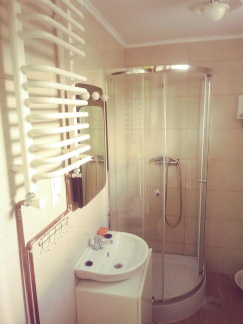 Pokoje do wynajęcia noclegi i kwatery pracownicze