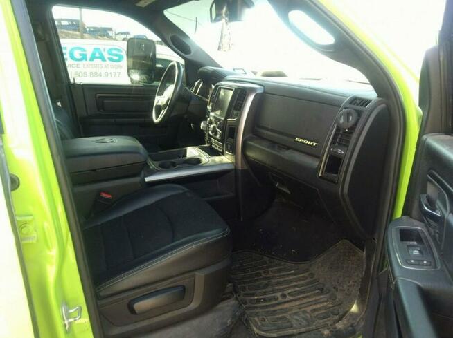 RAM 1500 2017, 5.7L, 4x4, po gradobiciu