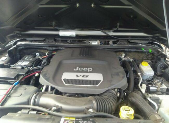 Jeep Wrangler 2017, 3.6L, 4x4, po kradzieży