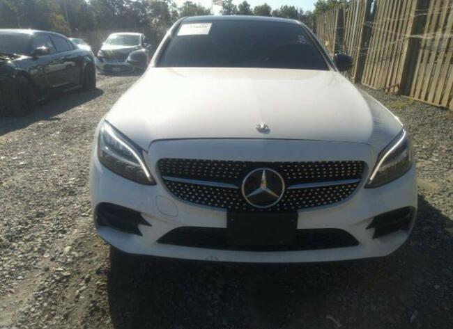 Mercedes C 300 2019, 2.0L, 4x4, po kradzieży