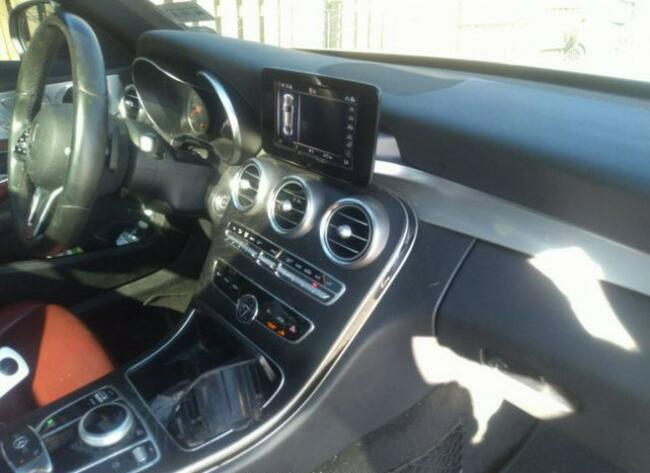 Mercedes C 300 2019, 2.0L, 4x4, po kradzieży