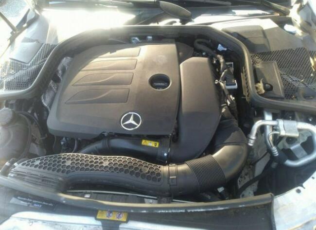 Mercedes C 300 2019, 2.0L, 4x4, po kradzieży