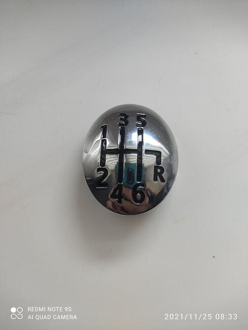 NOWY EMBLEMAT KAPSEL GAŁKI zmiany biegów RENAULT 6 biegów