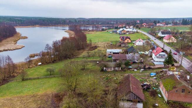 DZIAŁKA SIEDLISKOWA NAD JEZIOREM! NIŻSZA CENA!