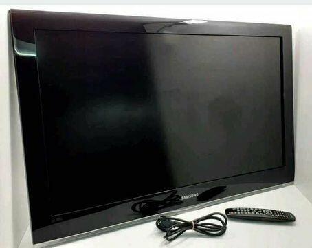 Samsung telewizor 40- LE40A551P2RXXC