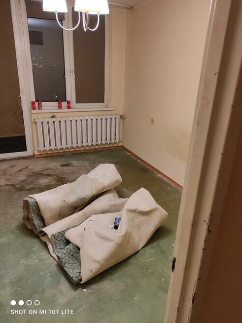 Opróżnianie mieszkań domów piwnic działki