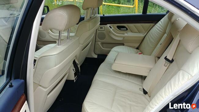 Mercedes S65 AMG / Chrysler 300C / BMW E38 / Mercedes 500SEL