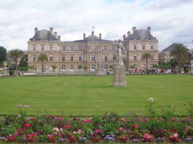 PARYŻ - DZIEŃ KOBIET ! 4 dni atrakcji samolot Hotel bb