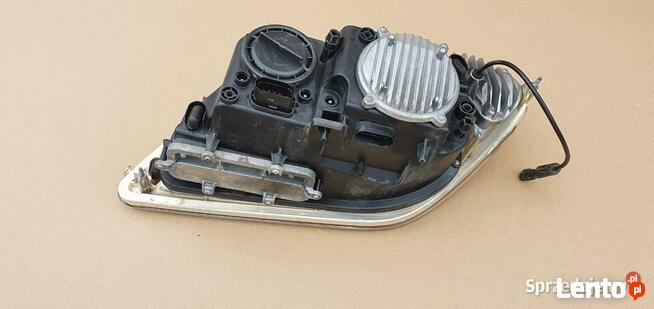 MERCEDES CITARO REFLEKTOR LAMPA SOCZEWKA A0008202539