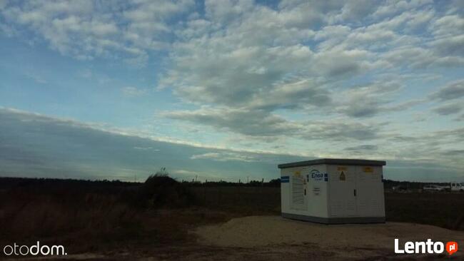 Działka na sprzedaz
