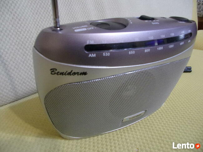 Radio Lloytron Benidorm 2 Band AC/DC kolor - Silver