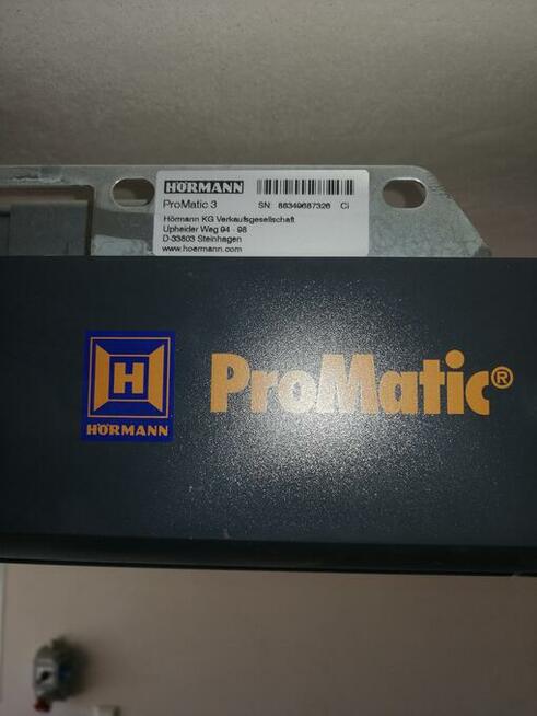 Naprawy rolet okien i drzwi