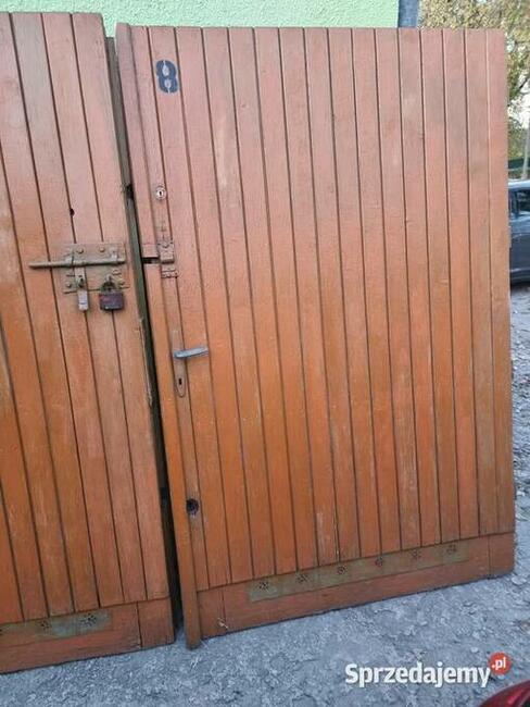 Drewniane drzwi GARAŻOWE 260 x204 zamki 3 szt standard