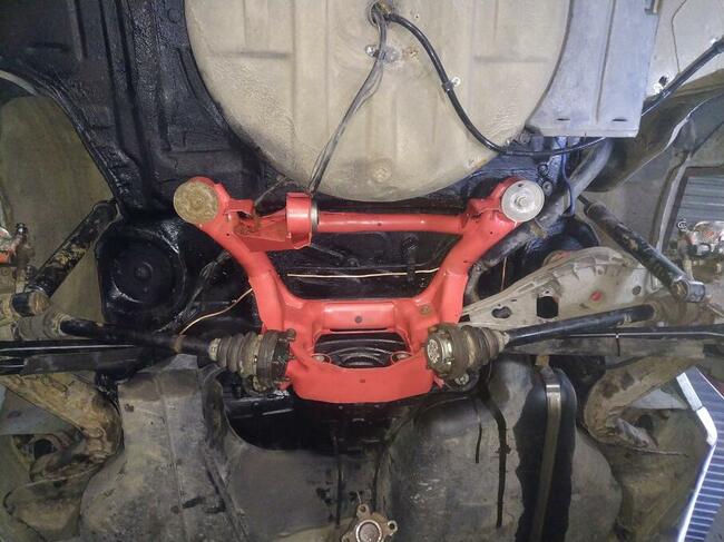 Naprawa Wyrwanego mocowania Sanek wózka dyfra E46 e36 BMW