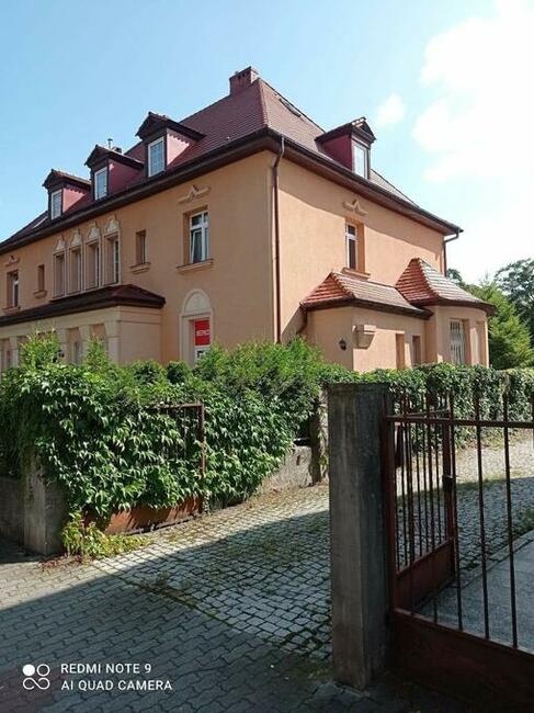 Sprzedam piękną wynajętą kamienicę centrum Głogów