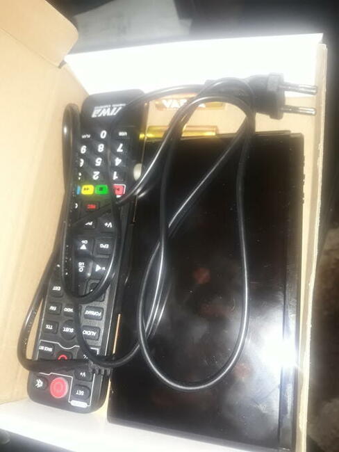 Sprzedam nowy dekoder dvbt/2