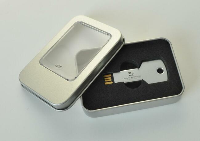 Pendrive pamięć usb z logo grawer 16 GB 50 szt. różne kolory