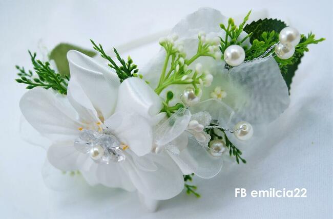 Opaska biel z zielenią i perełkami Ślub, Komunia