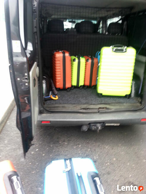 Przewóz Osób Busem, Taxi osobowe Włocławek