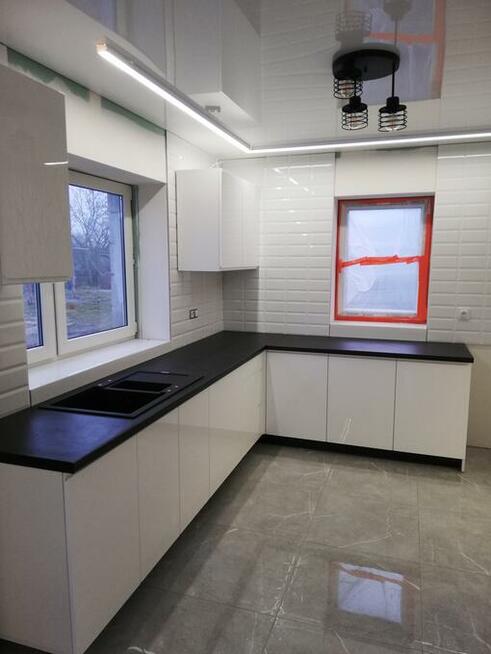 Meble na wymiar.(kuchnie, Szafy,Garderoby i inne )